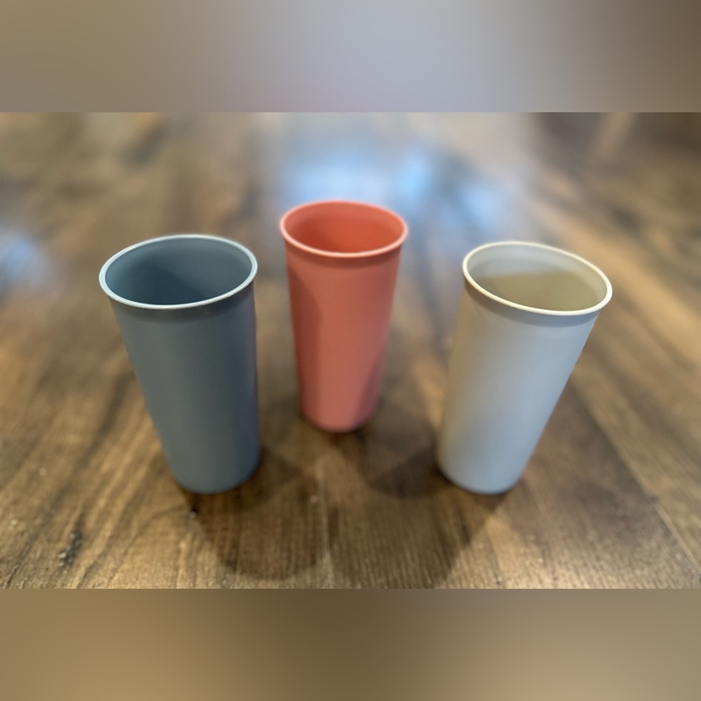 GUC Set of 3 Vintage Tupperware 116 Cups 9oz , Light Colors